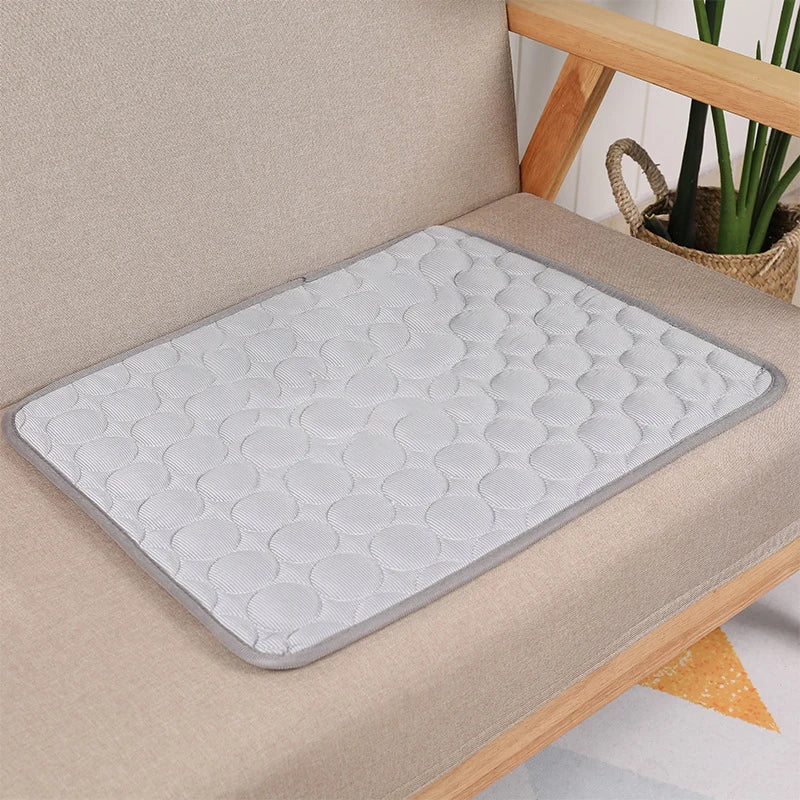 Pet Cooling Ice Pad Blanket