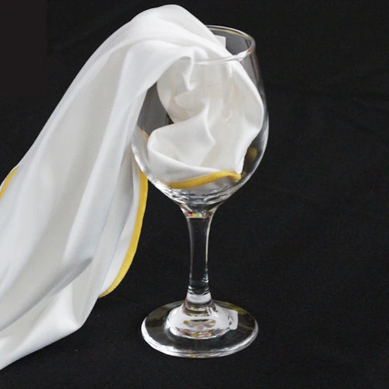 Cleaning Wine Glasses Wipe