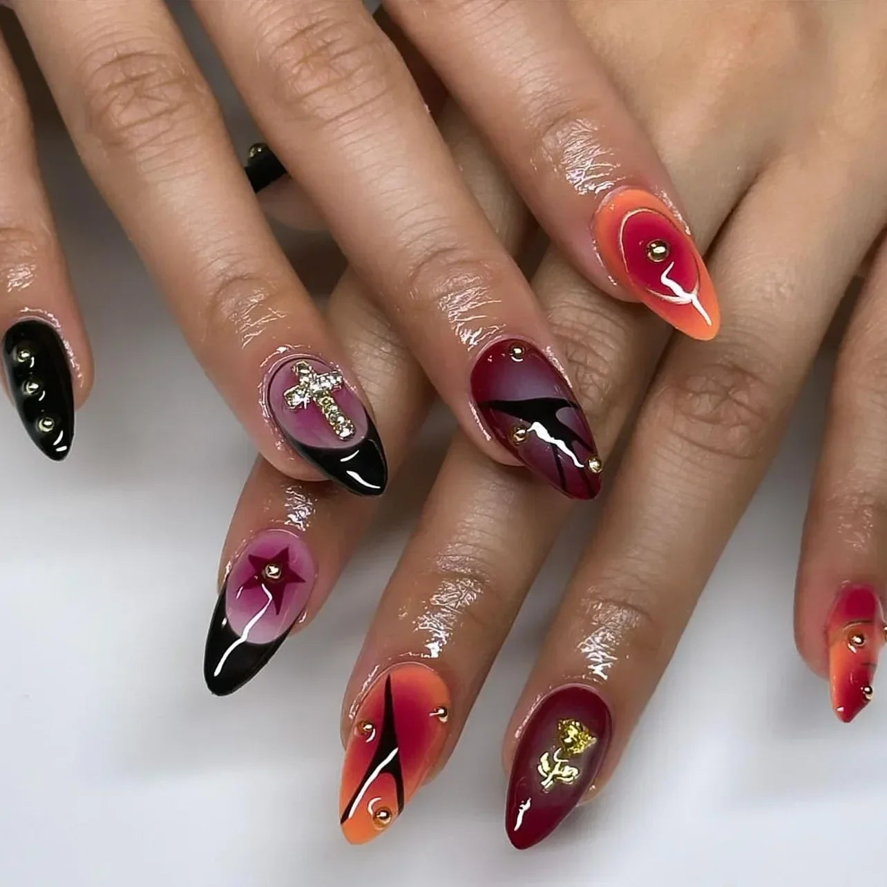 24Pcs Purple Heart Almond with Glue French Wearable Fake Nails